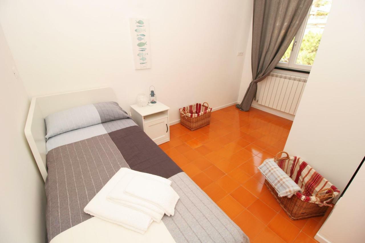 Agata Apartment Камогли Екстериор снимка
